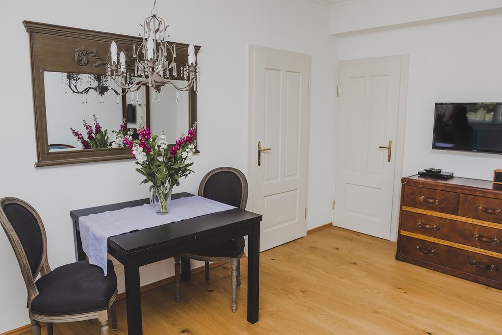 Salzburg Place To Stay Bagian luar foto