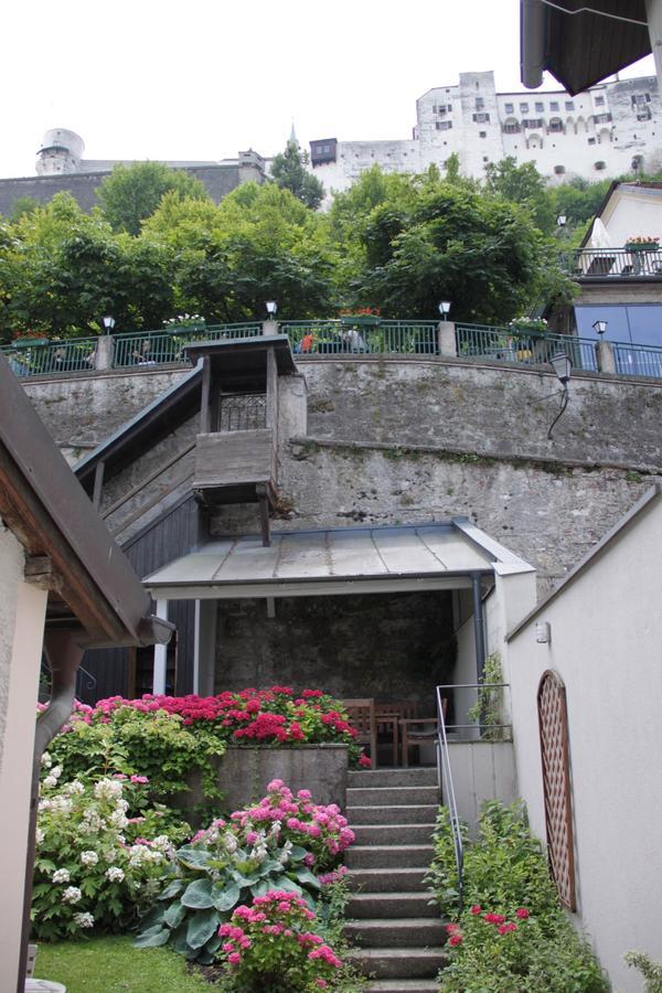 Salzburg Place To Stay Bagian luar foto